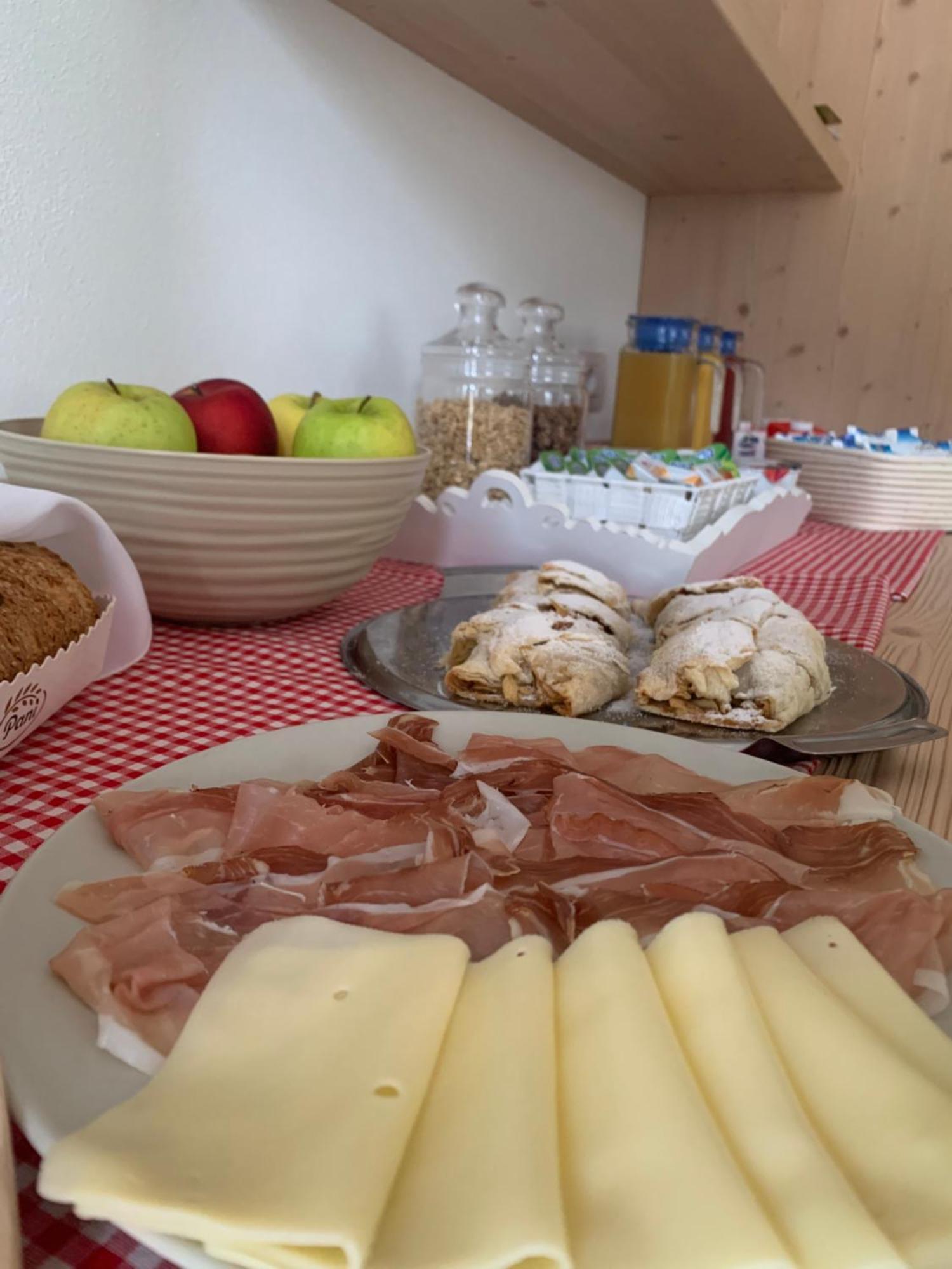 La Locanda Di Geppetto Bedollo Buitenkant foto